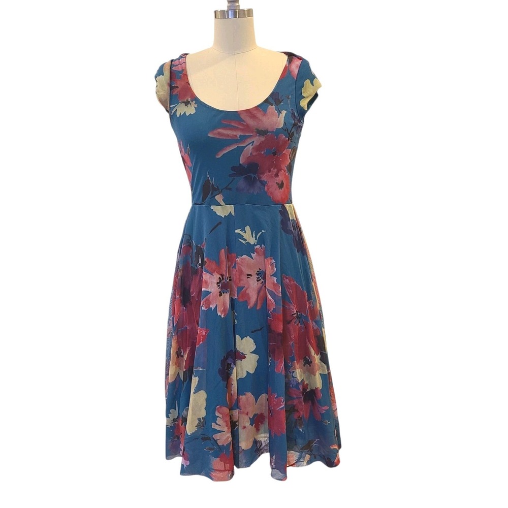 Anthro Weston Wear Floral Quinby Green Dress Mesh Fit Flare Key Hole Small - Picture 2 of 9